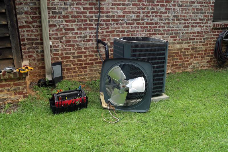 3 Threats to Your HVAC Lifespan