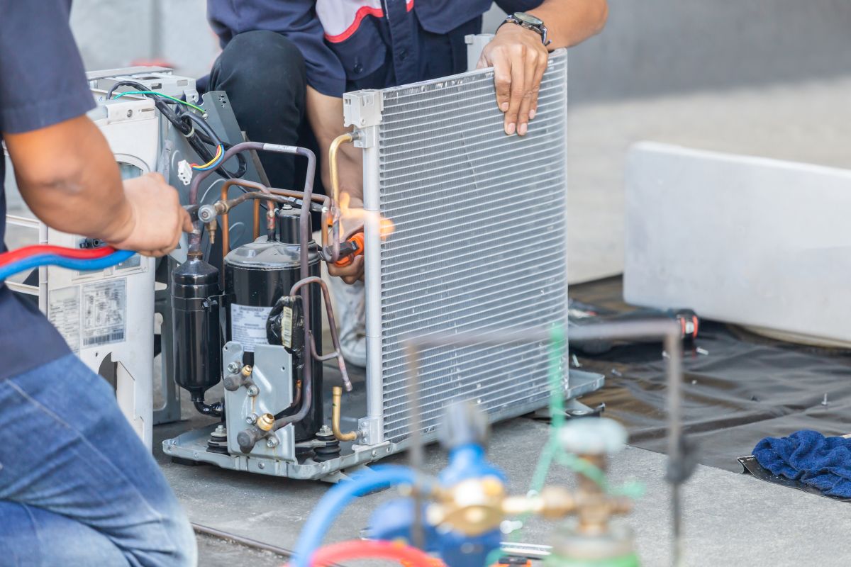 Air conditioning repair technicians providing AC service in Birmingham Alabama